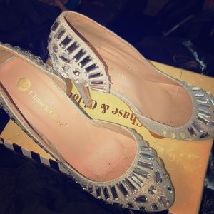 Glitter high heels ‼️